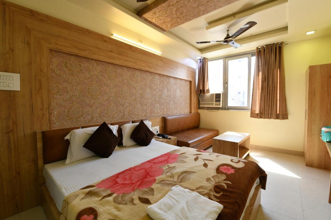 Hotel Moon Star Ajmer Bagian luar foto